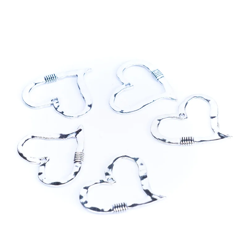 Don't Miss These Dazzling Jewelry Discounts 5pcs antique silver Hollow love tag jewelry finding suppliers D-3-548