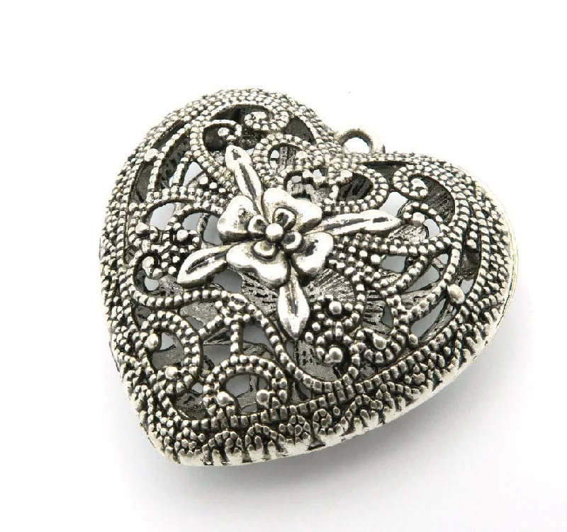 Bestselling Jewelry Now On Sale – Elevate Your Look 5units heart pendants for necklace, antique silver, Jewelry Findings & Components D-3-14